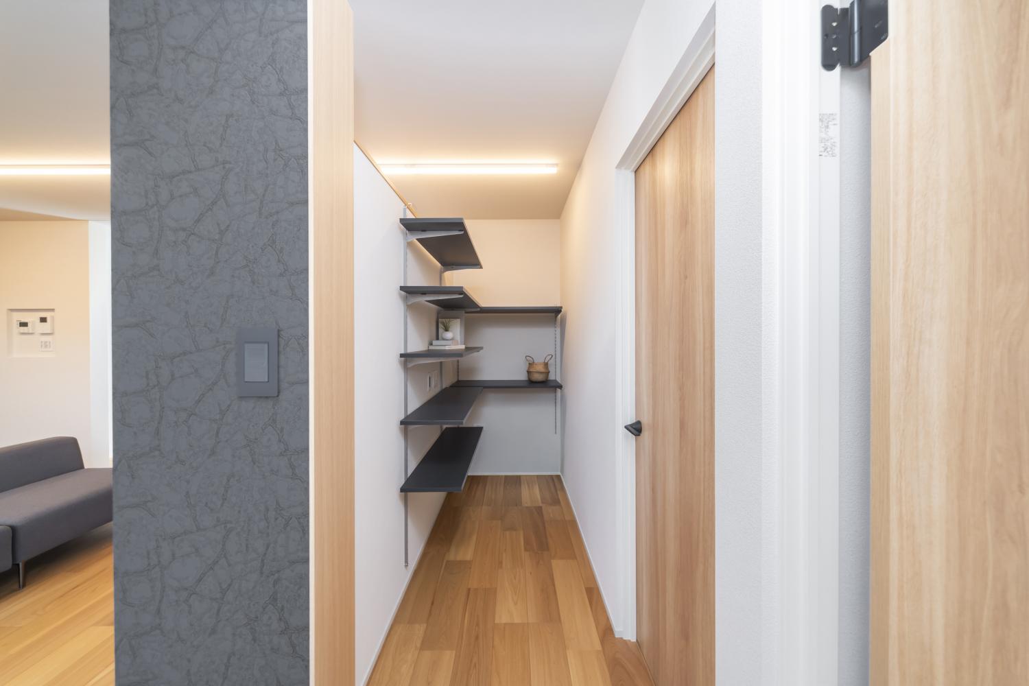 南向きLDKと囲い庭。穏やかに暮らす、3LDK平屋の住まい